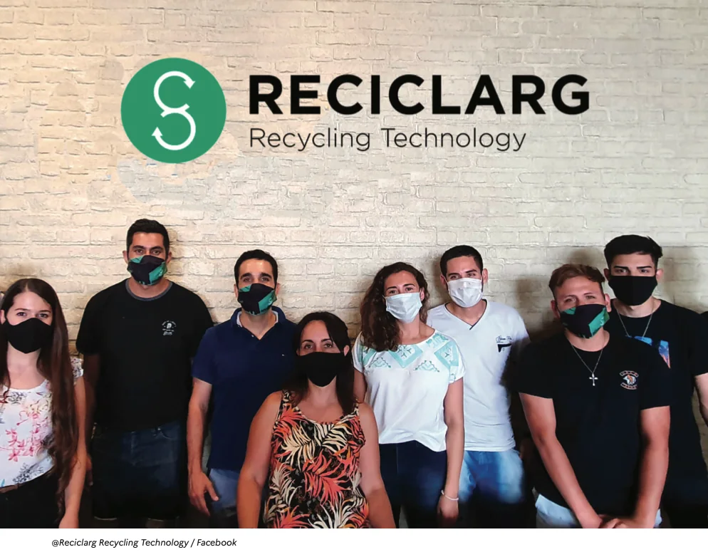 The Reciclarg team posing in front of the company logo, “Reciclarg Recycling Technology”